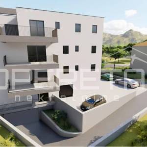 Dugopolje, novogradnja u modernoj zgradi