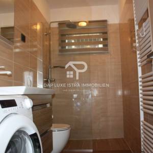 Dugoročni najam stana Poreč, 48m2 namješteno 1km od mora 