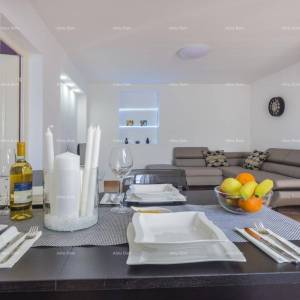 Duplex kuća s apartmanima! Veruda Porat!