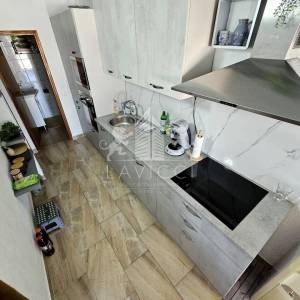 Dva apartmana s velikom okućnicom, 1.RED DO MORA - Vir