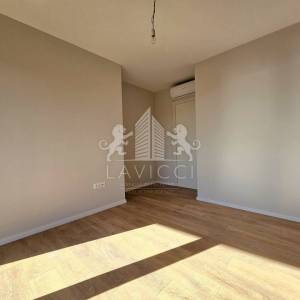 Dvoetažni apartman s krovnom terasom i pogledom na more - Petrčane