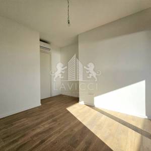 Dvoetažni apartman s krovnom terasom i pogledom na more - Petrčane