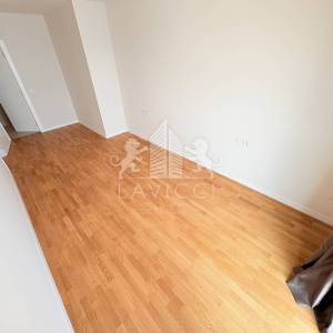 Dvoetažni apartman s vrtom, 1. red do mora - Privlaka