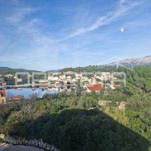 Dvoetažni stan s panoramskim pogledom na more – Lumbarda, Korčula
