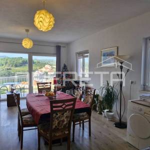 Dvoetažni stan s panoramskim pogledom na more – Lumbarda, Korčula