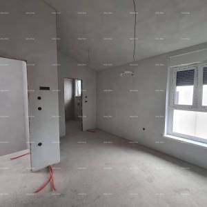 Dvoetažni stan s vrtom u Ližnjanu. Cijena stan 205.000 eura u Roh-Bau.