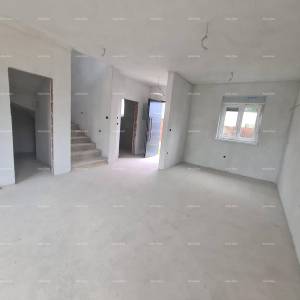 Dvoetažni stan s vrtom u Ližnjanu. Cijena stan 205.000 eura u Roh-Bau.