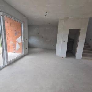 Dvoetažni stan s vrtom u Ližnjanu. Cijena stan 205.000 eura u Roh-Bau.