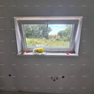 Dvoetažni stan s vrtom u Ližnjanu