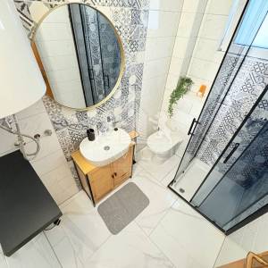 Dvojna kuća s 2 uređena apartmana - Vir, Zadar