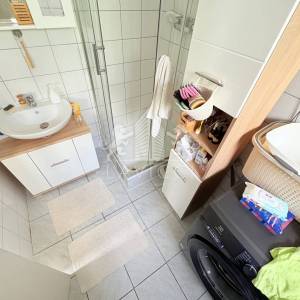 Dvojna kuća s 3 stana i garažom - Ričine, Zadar