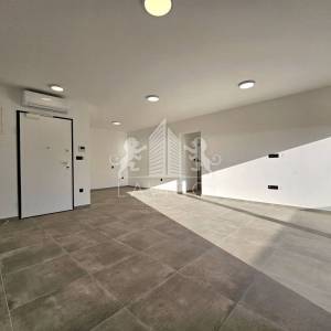 Dvosoban apartman na 1. katu - 70m od mora,Privlaka