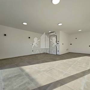 Dvosoban apartman na 1. katu - 70m od mora,Privlaka