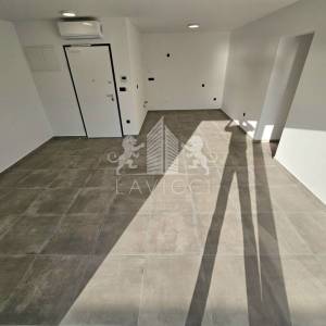 Dvosoban apartman na 1. katu - 70m od mora,Privlaka