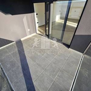 Dvosoban apartman na 1. katu - 70m od mora,Privlaka