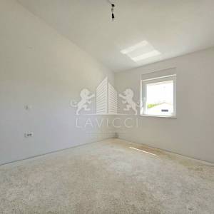 Dvosoban apartman na 1.katu, u blizini centra - VIR