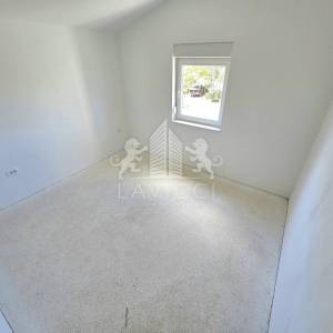 Dvosoban apartman na 1.katu, u blizini centra - VIR