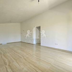 Dvosoban apartman na 1.katu, u blizini centra - VIR