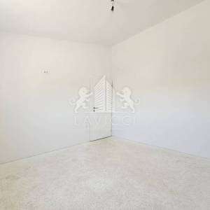 Dvosoban apartman na 1.katu, u blizini centra - VIR