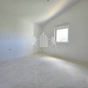 Dvosoban apartman na 1.katu, u blizini centra - VIR