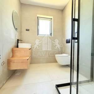 Dvosoban apartman s vrtom *NOVOGRADNJA*-Privlaka