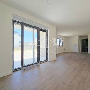 Dvosoban apartman s vrtom *NOVOGRADNJA*-Privlaka