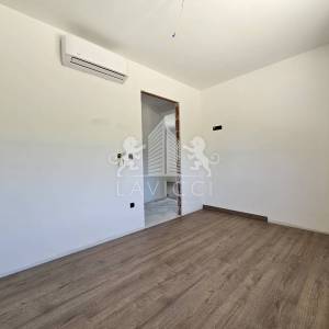 Dvosoban apartman s vrtom - Privlaka, Zadar