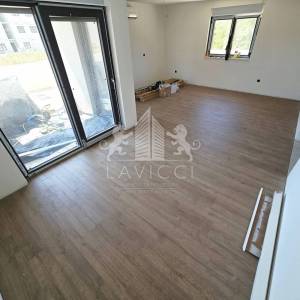 Dvosoban apartman s vrtom - Privlaka, Zadar