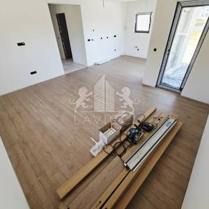 Dvosoban apartman s vrtom - Privlaka, Zadar