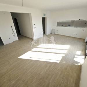 Dvosoban luksuzni apartman s bazenom - Vrsi, Zadar