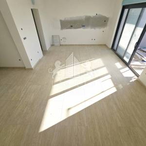 Dvosoban luksuzni apartman s bazenom - Vrsi, Zadar