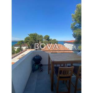 Dvosoban stan 66 m2 – Tkon *POGLED MORE* (ID-2464/E)