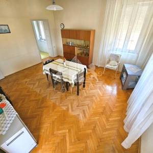 Dvosoban stan s garažom, 450 m od mora - Kolovare, Zadar