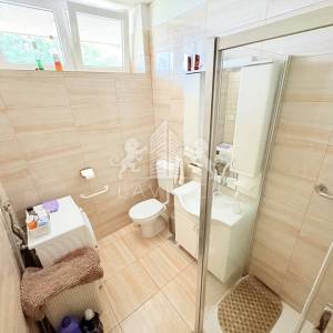 Dvosobni stan od 63 m2 na prvom katu - Melada, Zadar