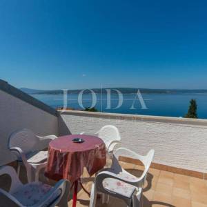 Ekskluzivna nekretnina u Crikvenici: 602 m², bazen, 7 apartmana, 250 m od mora