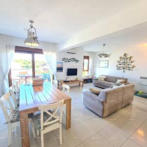 Ekskluzivna prodaja! Fantastičan stan u Volmama.