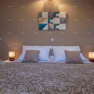 Fažana , samostojeća kuća na velikom terenu od 1844 m2. Pogled na cijelu Fažanu.