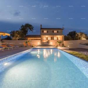 Fažana , samostojeća kuća na velikom terenu od 1844 m2. Pogled na cijelu Fažanu.