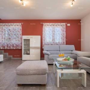 Fažana , samostojeća kuća na velikom terenu od 1844 m2. Pogled na cijelu Fažanu.