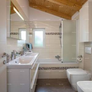 Fažana , samostojeća kuća na velikom terenu od 1844 m2. Pogled na cijelu Fažanu.