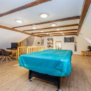 GORSKI KOTAR - Dvojna kuća s prekrasnom okućnicom