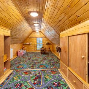 GORSKI KOTAR - Dvojna kuća s prekrasnom okućnicom