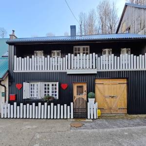 GORSKI KOTAR, FUŽINE - Dvojna kuća, putpuno renovirana