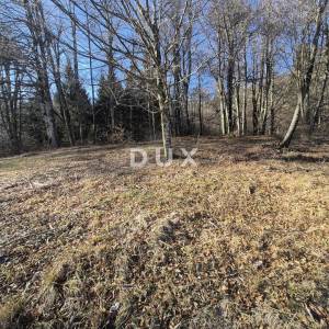 GORSKI KOTAR, FUŽINE - građevinsko zemljište  1552 m2 - sa razvojnim potencijalom!