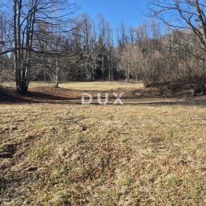 GORSKI KOTAR, FUŽINE - građevinsko zemljište  831 m2 - investicijska prilika!