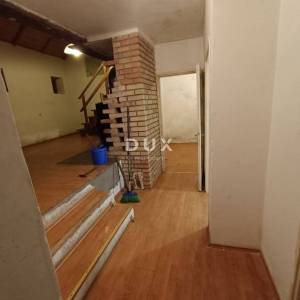 GORSKI KOTAR, FUŽINE - kuća 75 m2, idealna investicija, sniženo!