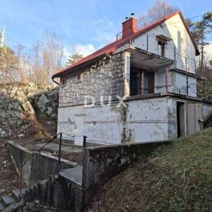 GORSKI KOTAR, FUŽINE - kuća 75 m2, idealna investicija, sniženo!