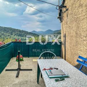 GORSKI KOTAR, FUŽINE - Kuća s pogledom na jezero