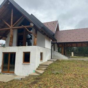 GORSKI KOTAR, FUŽINE - Kuća na mirnoj lokaciji