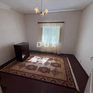 GORSKI KOTAR, FUŽINE, Lič - veliko obiteljsko imanje sa dvije kuće i garažom, spuštena cijena, prilika!